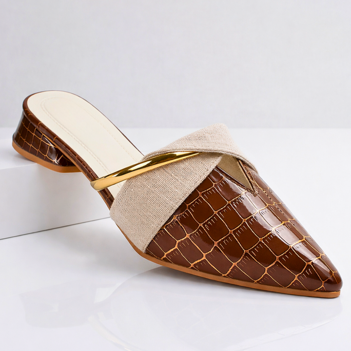 Zuecos de punta para mujer diseño elegante con detalle metálico - Elvoria