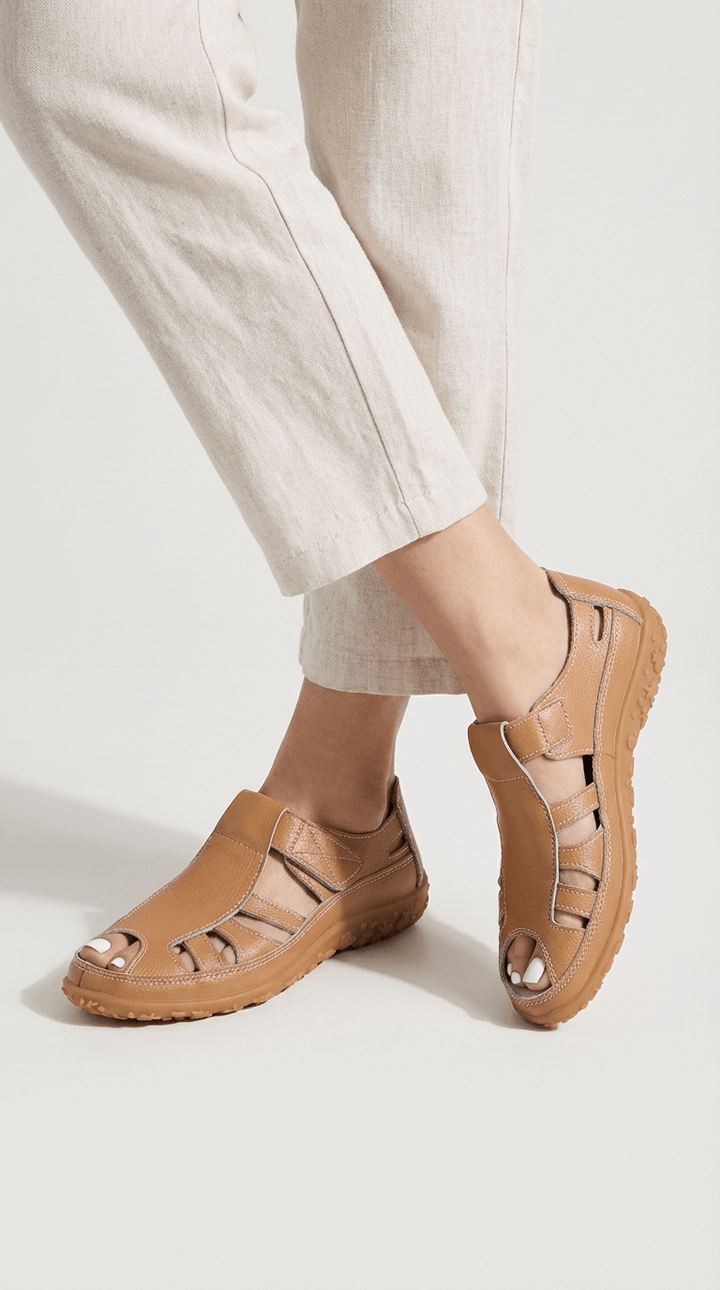 Sandalias Ember con correa cerrada en la punta