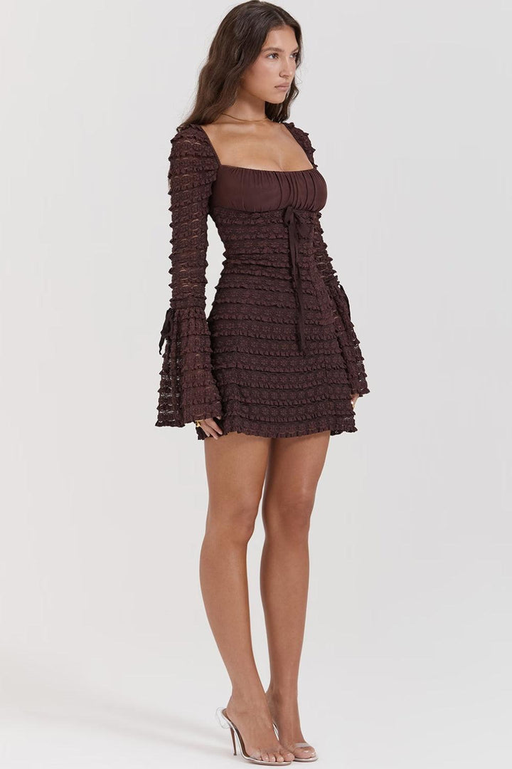 Vestido corto de mujer con fruncido y mangas largas - Signeva
