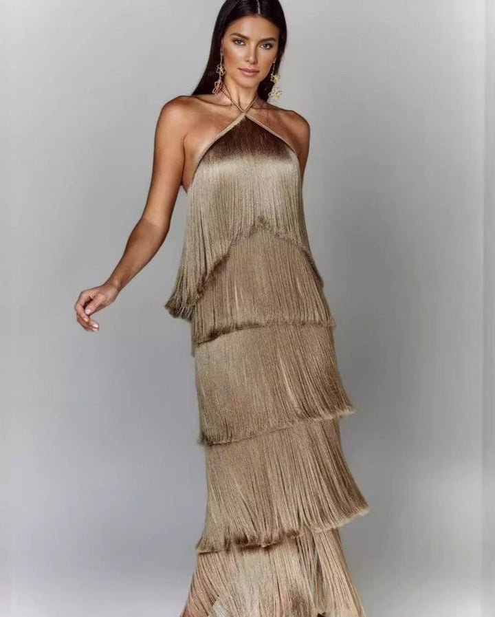 Adeline - Vestido halter de borlas con espalda descubierta