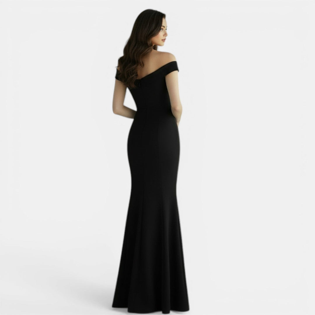 Vestido Largo Ajustado Hombros Descubiertos