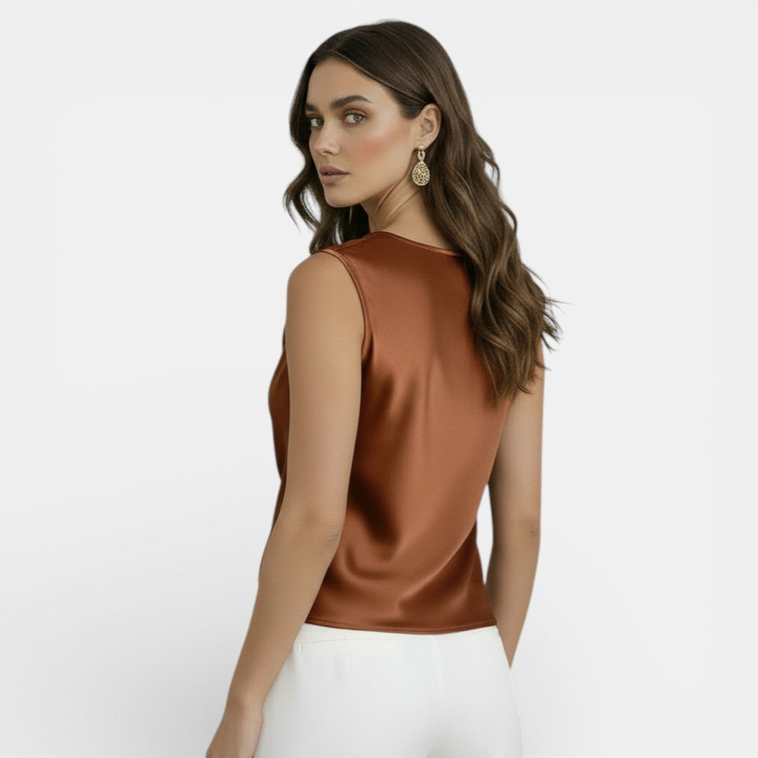Blusa Satinada Sin Mangas Mujer