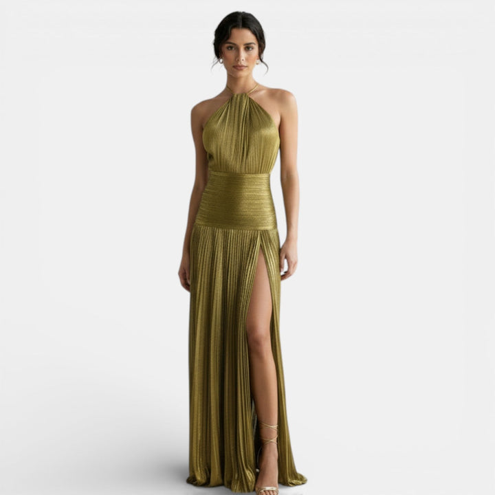 Vestido Halter Plisado con Abertura