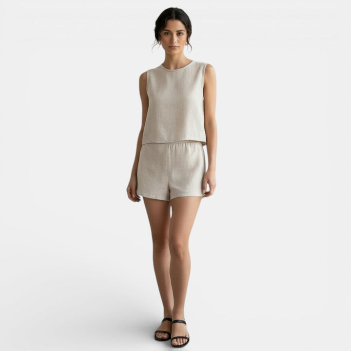 Conjunto Mujer Chaleco y Shorts Verano