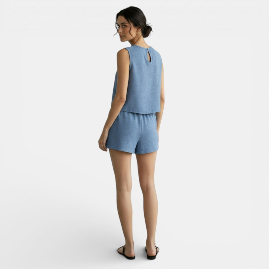 Conjunto Mujer Chaleco y Shorts Verano
