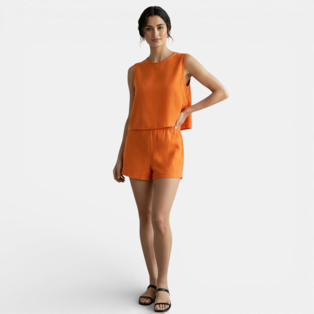 Conjunto Mujer Chaleco y Shorts Verano