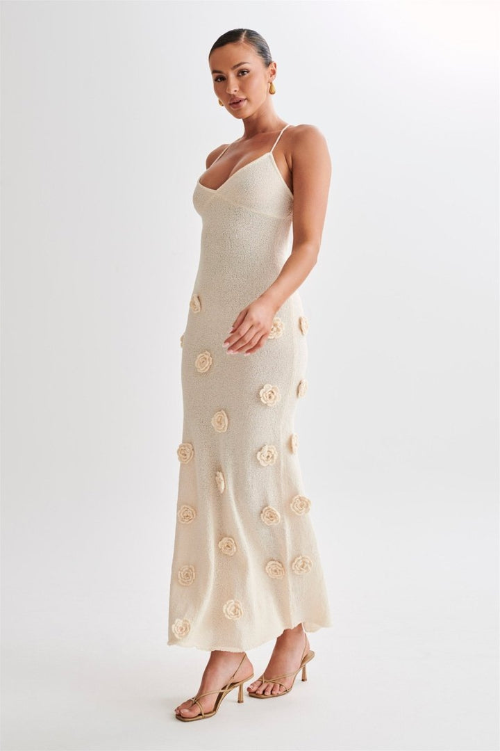 Hilara - maxi vestido de punto floral con cuello en V