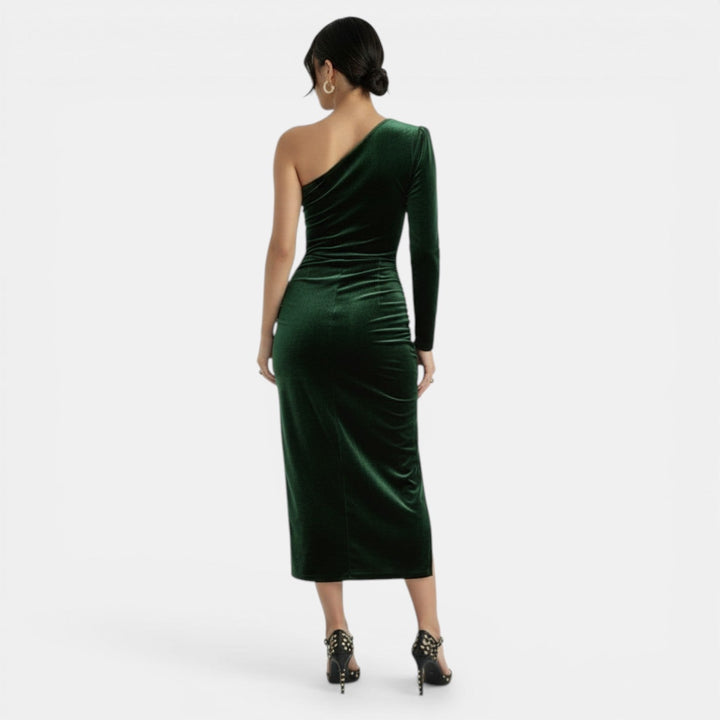 Vestido Elegante Pliegues y Abertura